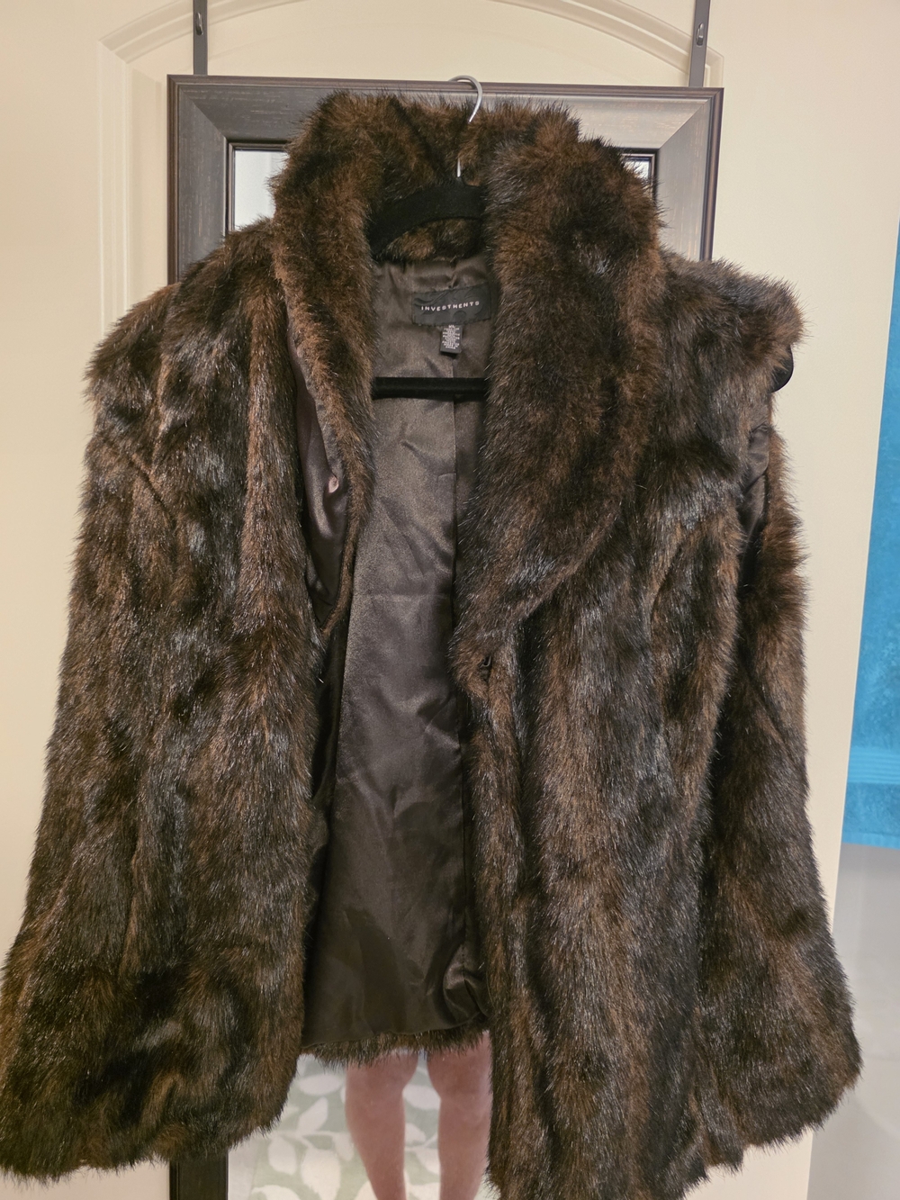 Investments Women's Plush Faux Fur Jacket in Dark Brown